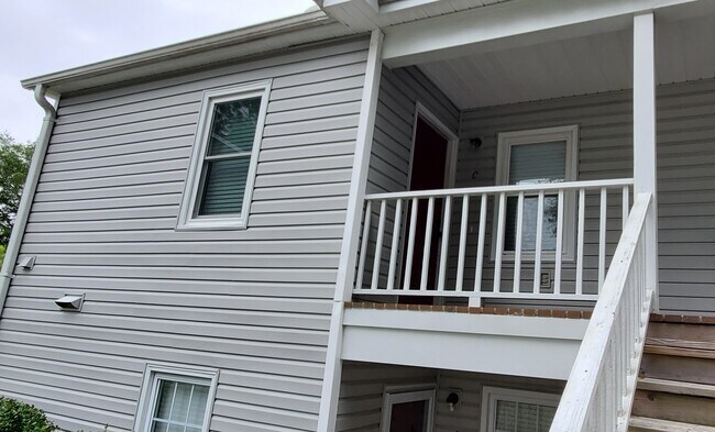 Unit C - 2708 S 17th St