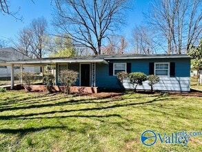 Building Photo - 160 Wilkenson Dr NE