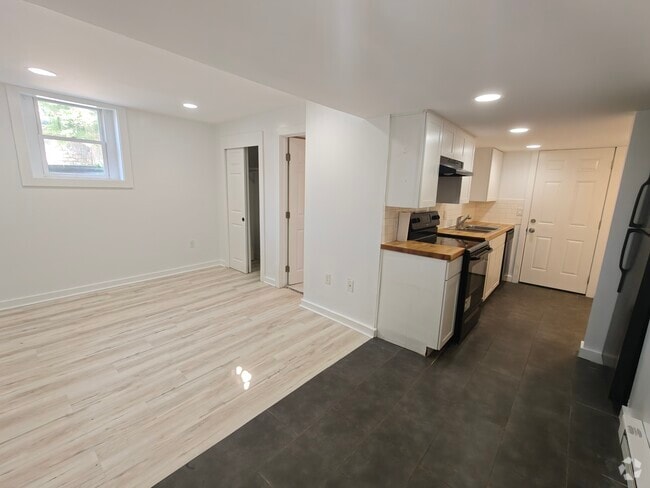Building Photo - 4539 Smith Rd