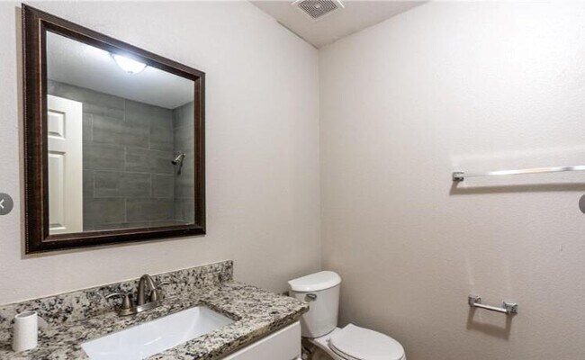 Building Photo - 2702 Little Valley Cove