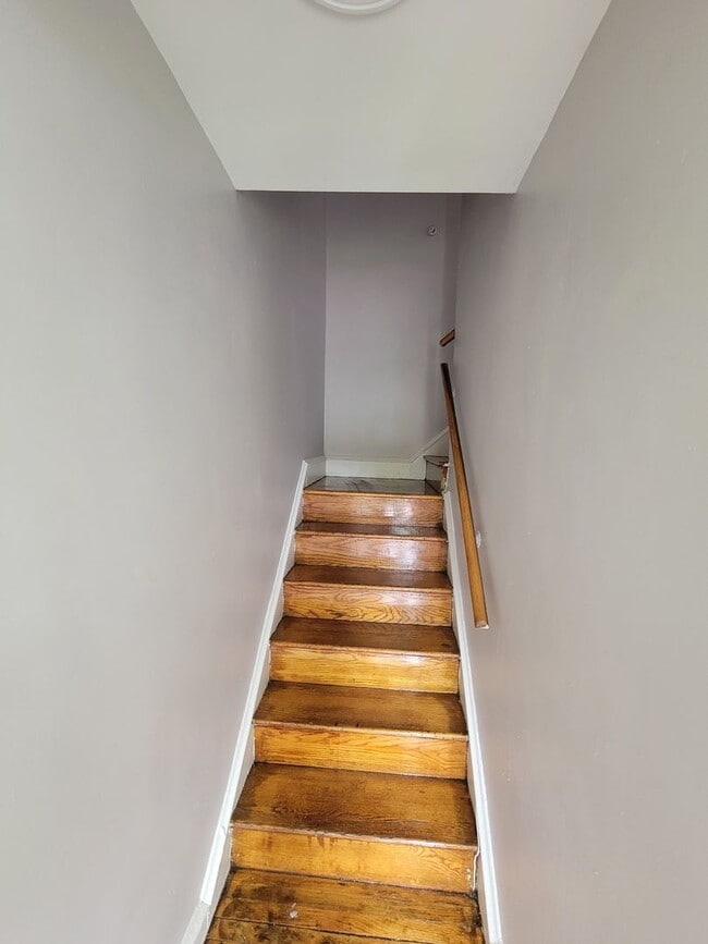 Photo - 3315 Indian Queen Ln Apartment