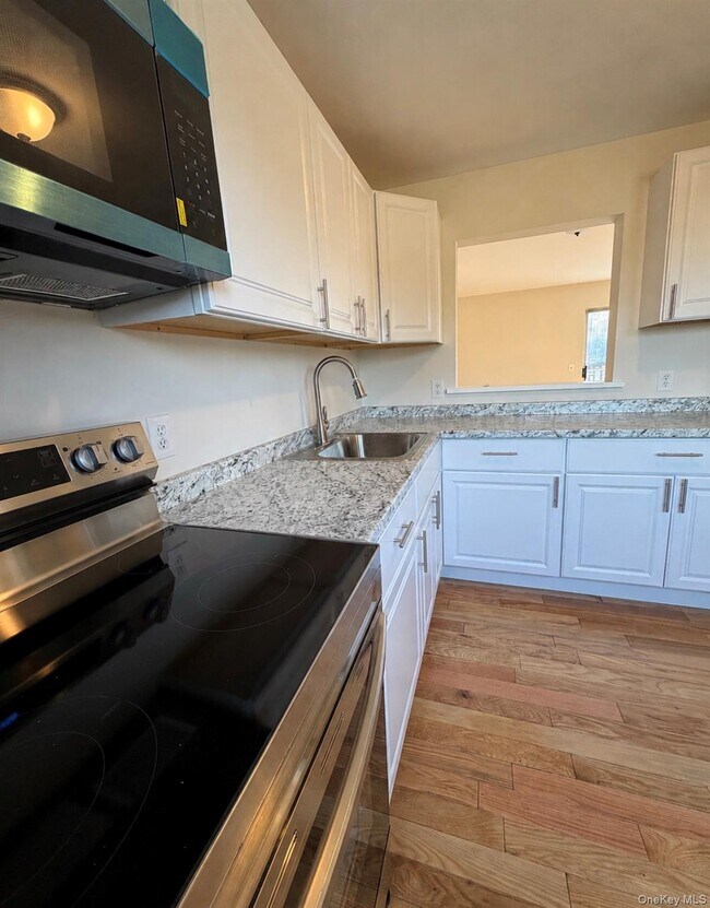 Foto del edificio - 502 Harbor View Ct