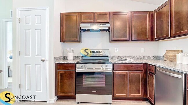 Foto del edificio - STUNNING 4BR/2BR Home for Rent in Palm Coast