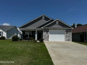 Building Photo - 204 Murdock Way