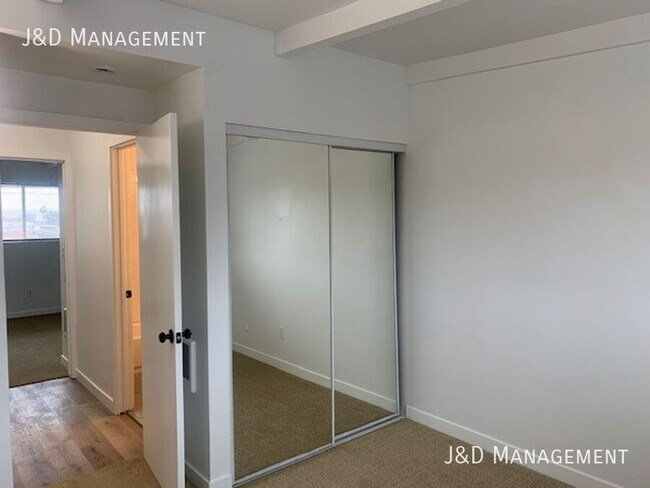 Foto del edificio - 4485 Quince St