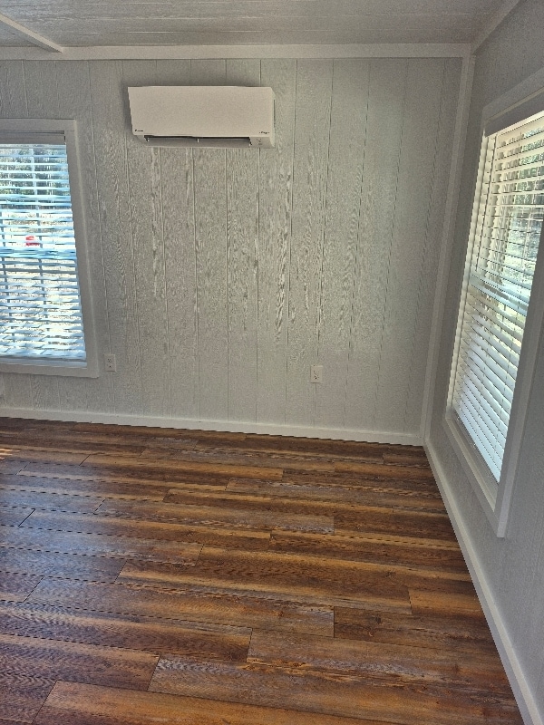 Building Photo - 910 Backwoods Rd