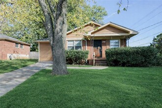 Building Photo - 1678 Bagpipe Pl