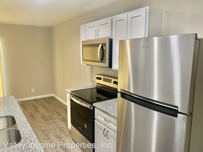 Foto del edificio - 6821 N 45th Ave