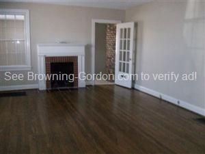 Building Photo - 2105 Sunset Pl