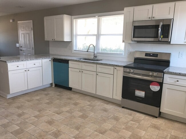 Foto del edificio - 40 Charlotte Pl