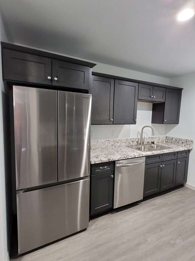 Foto del edificio - Brand New Construction Duplex