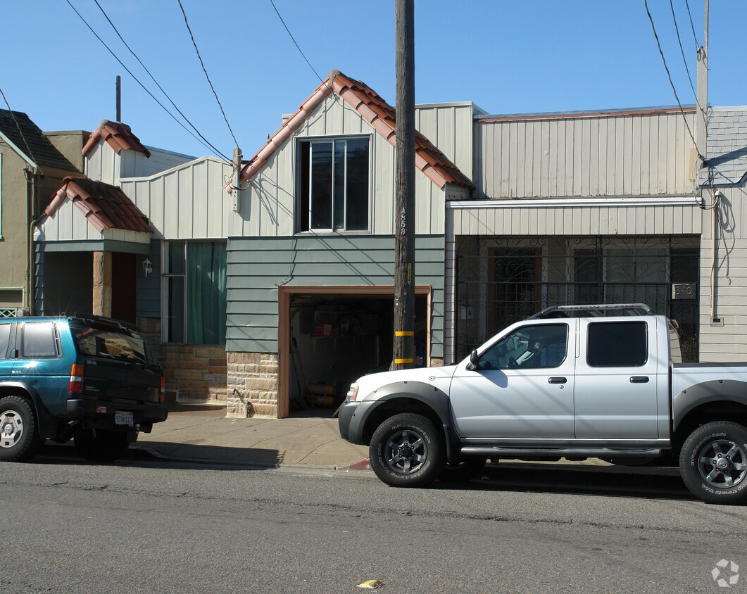 Foto del edificio - 340 Hillside Blvd