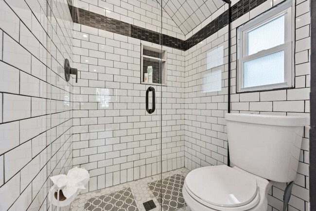 Photo du bâtiment - 2015 Water St