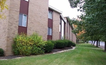 Amherst- Front - 242 Noble Ave