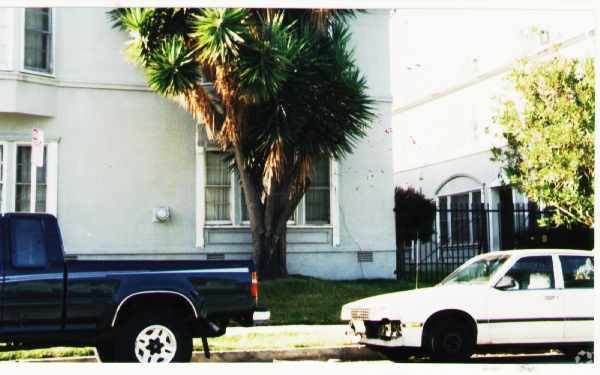 Primary Photo - 3507 Stocker St