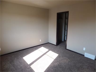 Foto del edificio - 4316 Cumberland Loop
