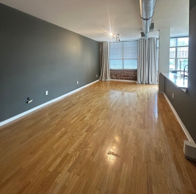 Building Photo - 800 Peachtree St NE