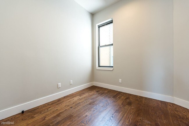 Foto del edificio - 6807 Forest Ave