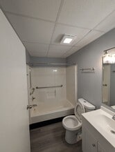 Interior Photo - Franklin Park Apartments