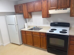 Building Photo - 8 East St