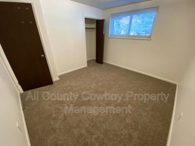 Foto del edificio - 267 N 8th St