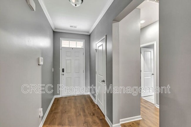 Foto del edificio - 268 Witch Hazel St