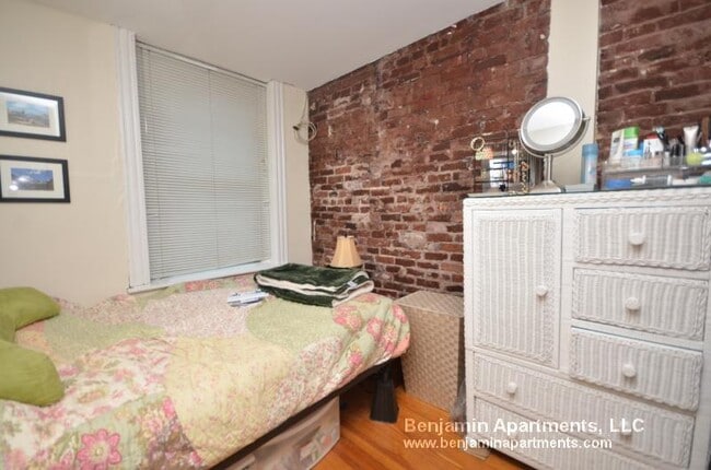 Foto del edificio - 48 Garden St