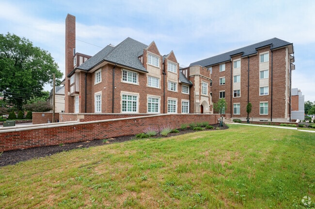Revive 318 - Revive 318 Apartments