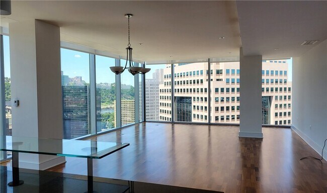 Foto del edificio - 550 Market Street Unit 18-B