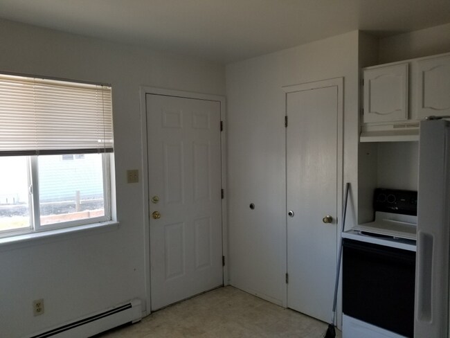 Foto del edificio - 1021 S Wisconsin Ave