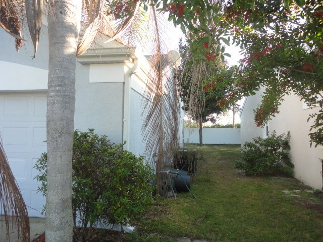 Building Photo - 2br+ DEN/2BA/2CG SFH at Fairway Village in Plantation