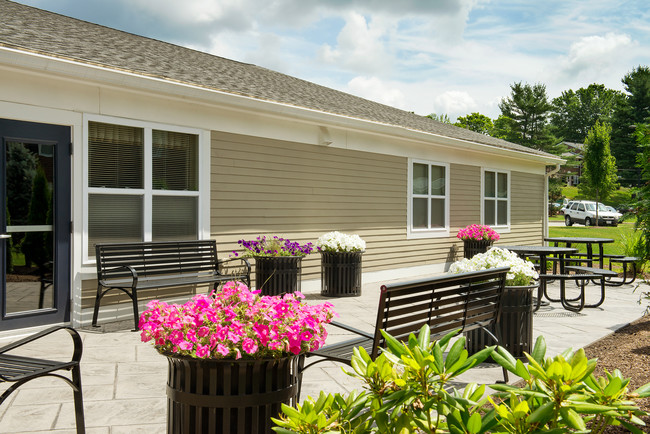 Resident Patio - The Fairways