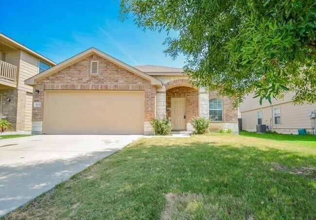 Foto del edificio - AVAILABLE NOW!