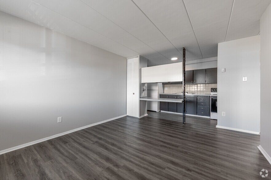 Alphada Place Apartments