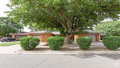 Building Photo - 3406 65th Dr