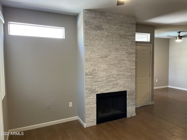 Building Photo - 3830 S Lakewood Pkwy E
