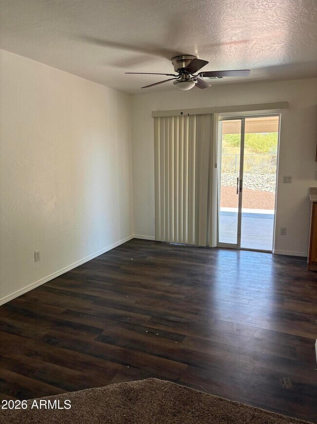 Foto del edificio - 4690 Monument Way