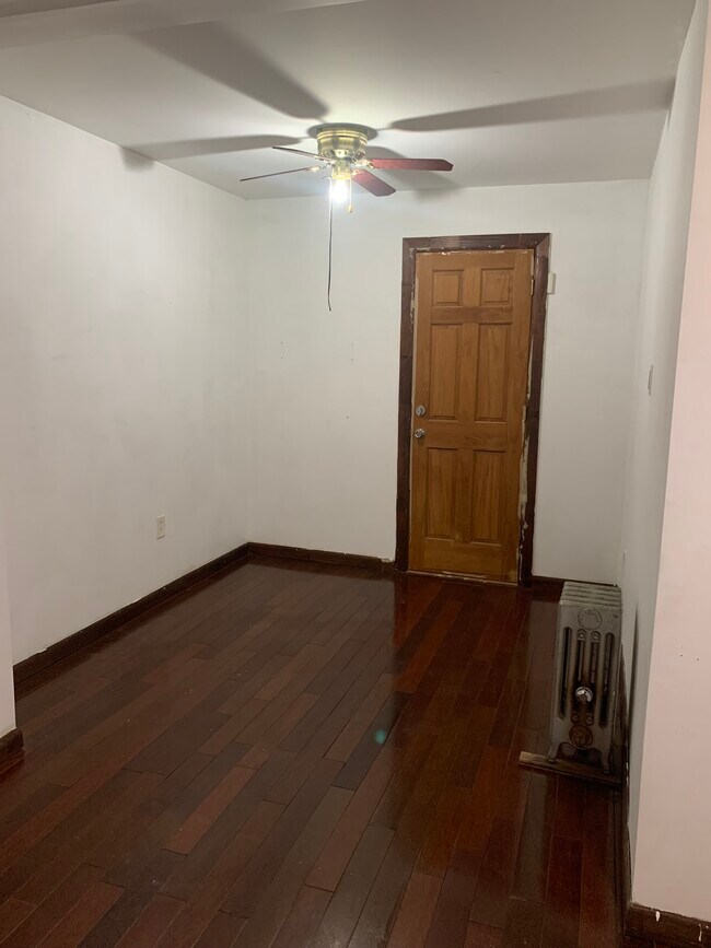 Foto del edificio - 101-46-146 95th St