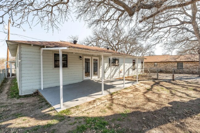 Foto del edificio - 1430 N Race