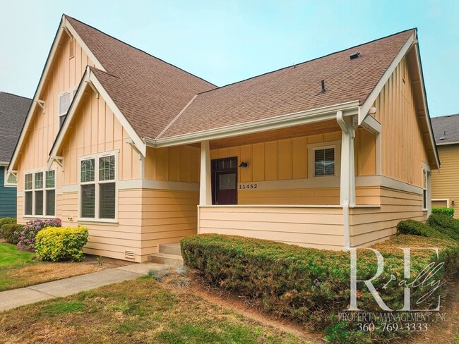 Building Photo - Craftsman with Main-Floor Suite & Office i...