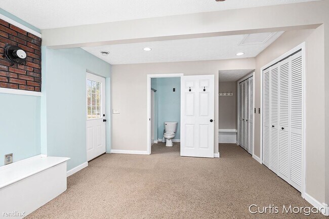 Building Photo - 2 br, 1 bath House - 4995 Quiggle Ave SE