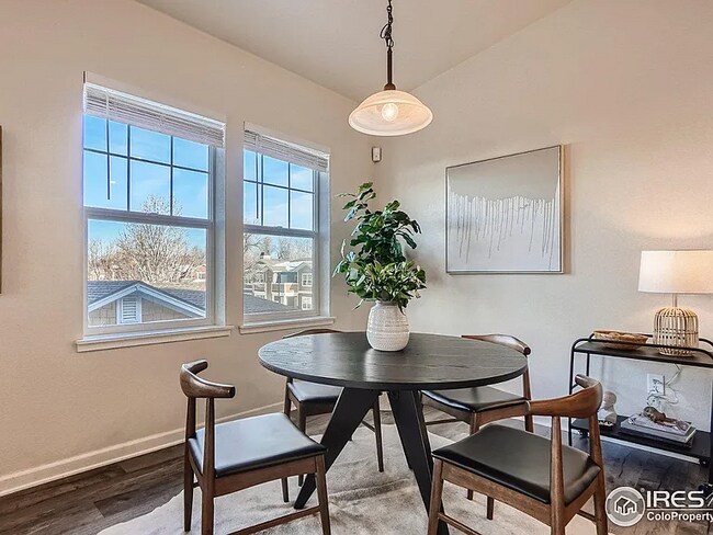 Foto del edificio - 2402 Owens Ave