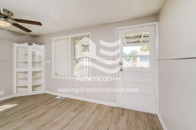 Foto del edificio - 523 E 8th St