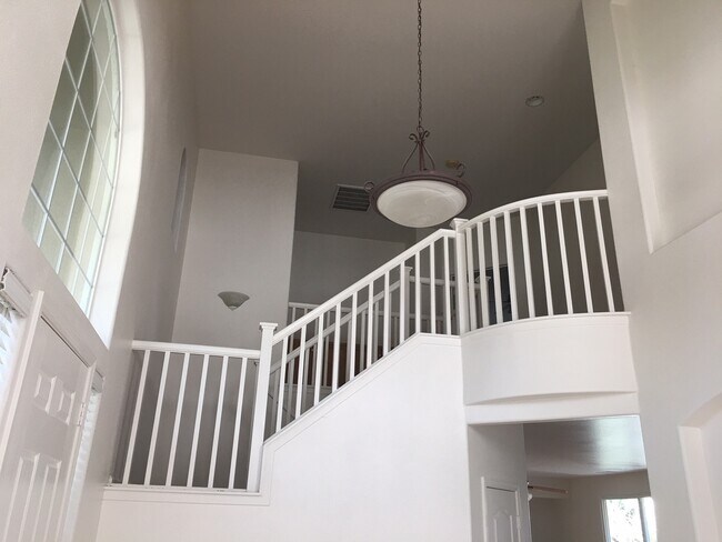 Foto del edificio - Fabulous Leo Wilson 4/3 in Clovis Unified!