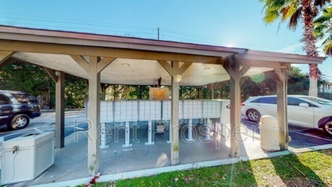 Foto del edificio - 1928 S Conway Rd