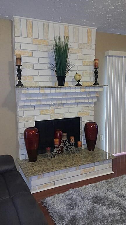 Foto principal - 10555 Turtlewood Ct