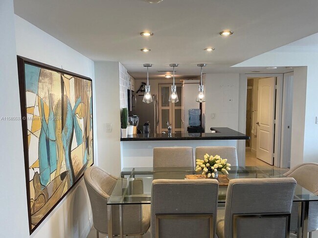 Foto del edificio - 770 Claughton Island Dr