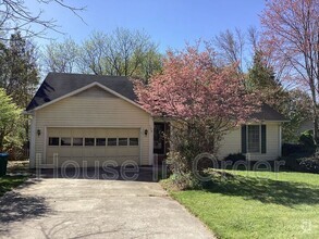 Building Photo - 108 Hyacinth Ln