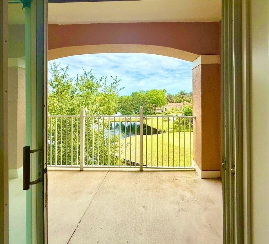 Primary Photo - 625 Fairway Dr