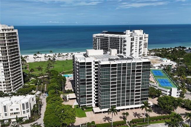 Building Photo - 4031 Gulf Shore Blvd N